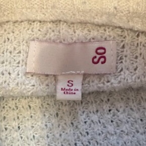 SO Colorblock Waffle Knit Sweater - Picture 14 of 16